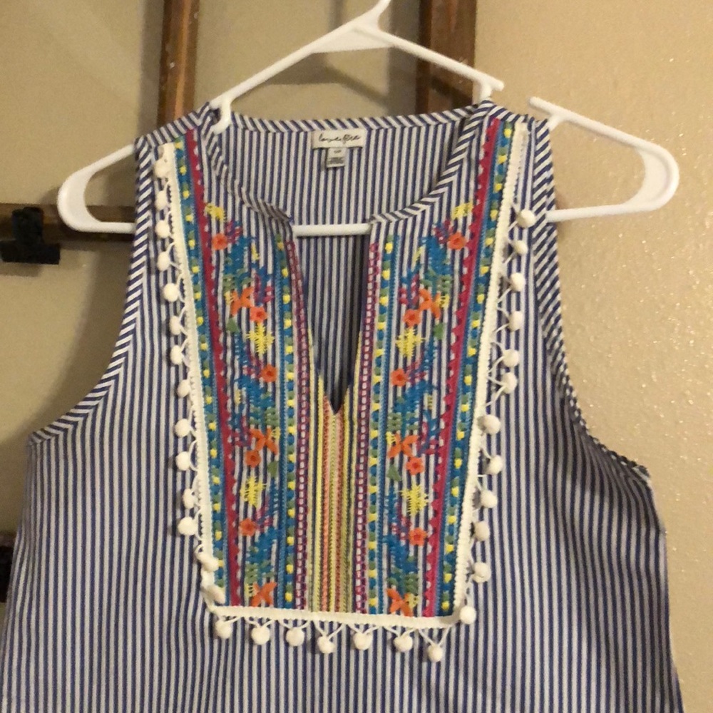Dress - Picture 2 of 4